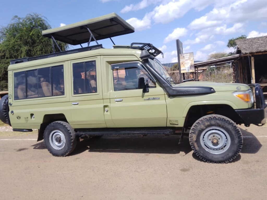 safari car for hire by MasaiMara.ke